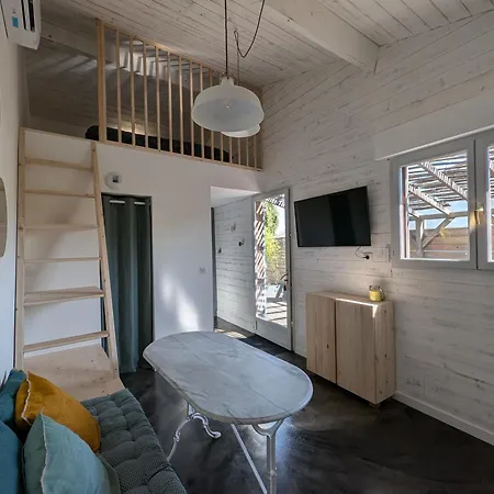 Esprit Au Coeur Du Teich بيت للعطل لو تيتش